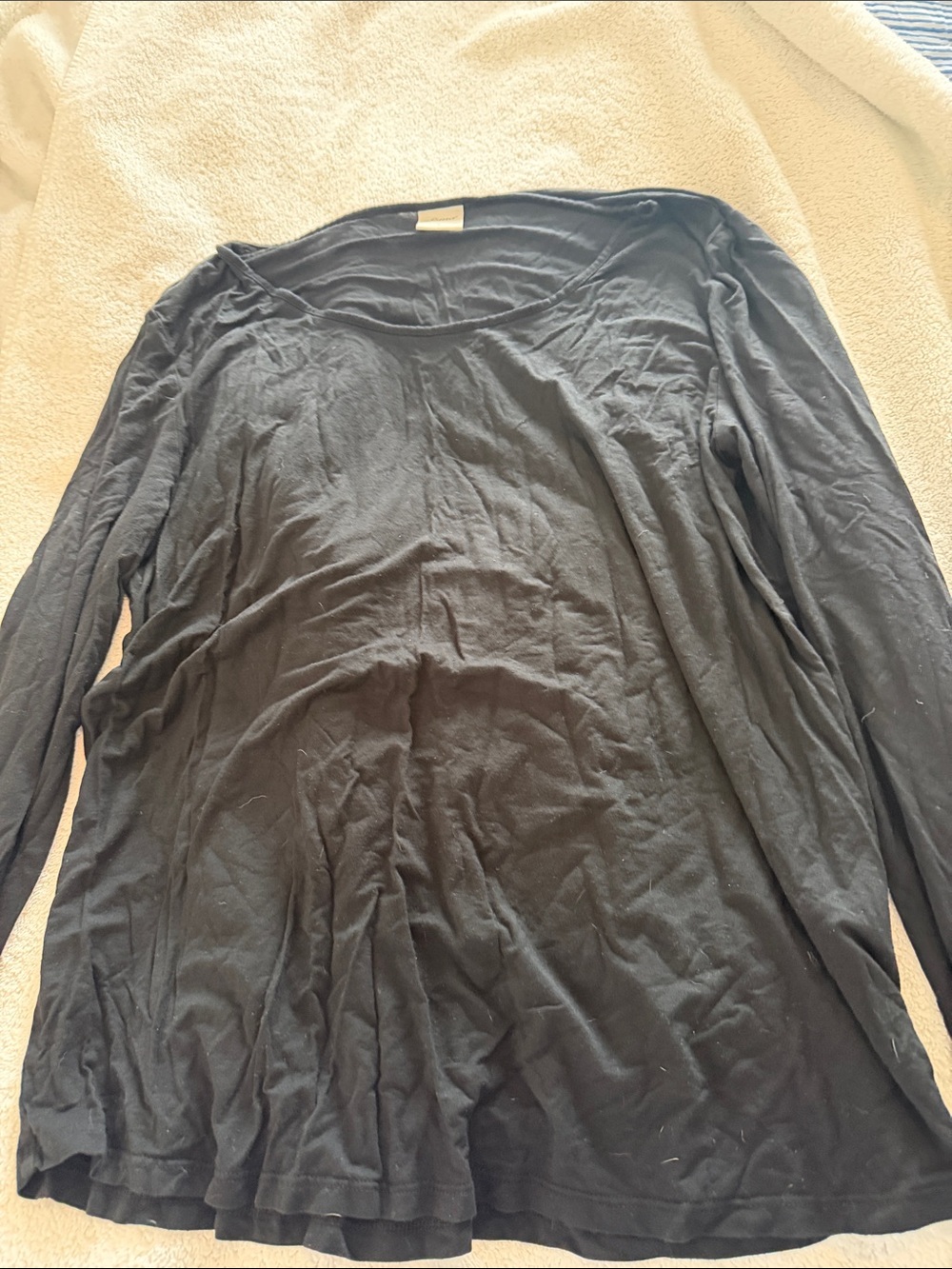 Soma Black Long-Sleeve Crewneck Tee